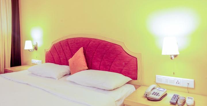 Aj International Hotel Bangalore Buitenkant foto