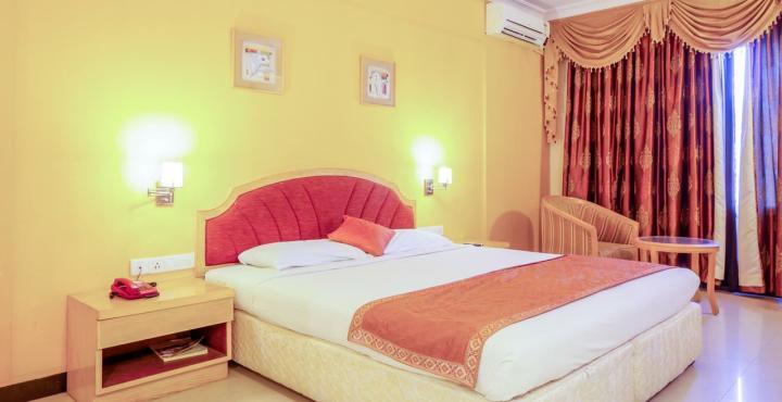 Aj International Hotel Bangalore Buitenkant foto