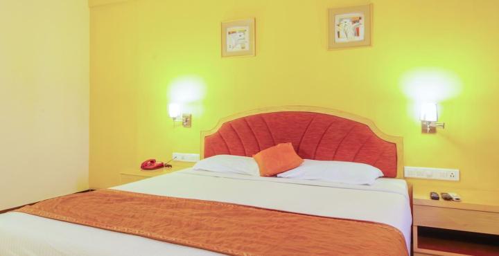 Aj International Hotel Bangalore Buitenkant foto